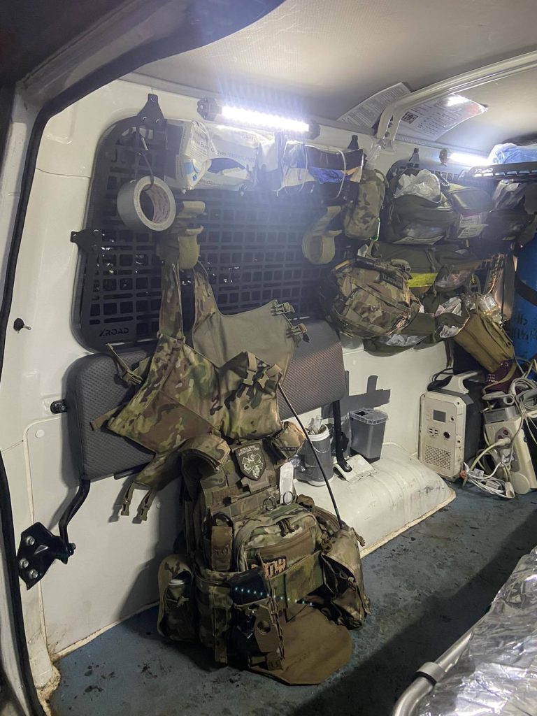 Модульна система зберігання Molle (Молле) для вікон багажника Toyota Land Cruiser 78