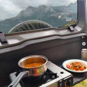 Відкидний стіл на двері багажника Land Rover Defender L663