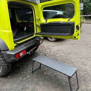 Відкидний стіл на двері багажника Suzuki Jimny (2018+)