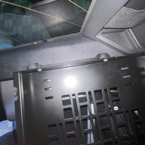 Полиця в багажник Land Rover Defender L663