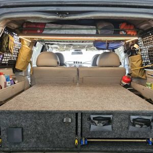 Модульна система зберігання Molle (Молле) на вікно багажника Nissan Patrol Y61