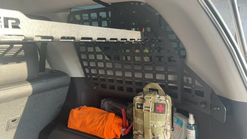 Полиця під стелю в багажник Toyota 4Runner 285