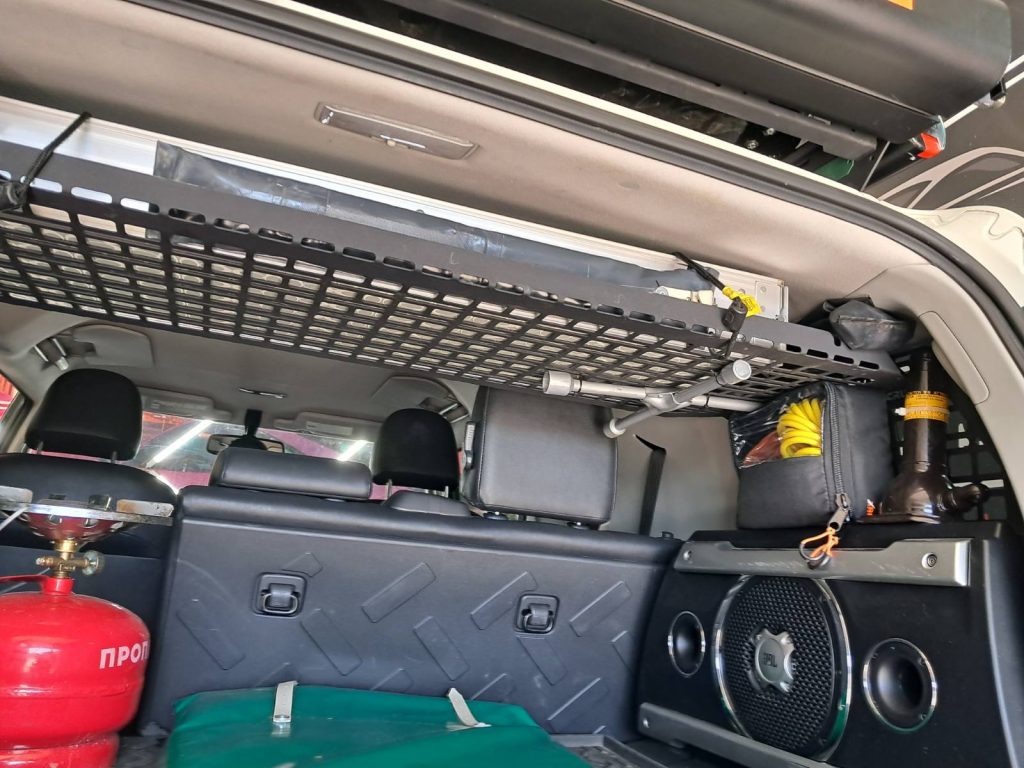 Полиця під стелю в багажник для Toyota FJ Cruiser