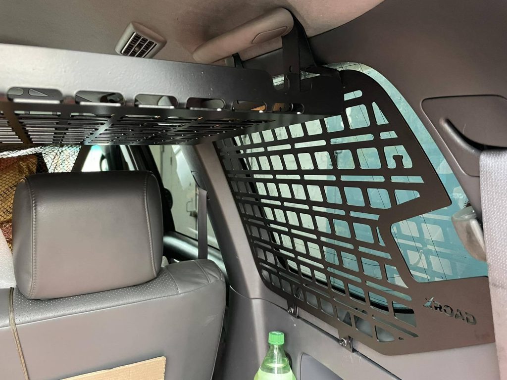 Модульна система зберігання Molle (Молле) для вікон багажника Toyota Land Cruiser Prado 120 / Lexus GX470