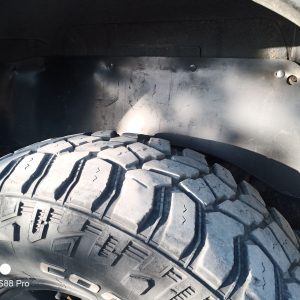 Комплект посиленого брудозахисту задньої арки з набором кліпс для Mitsubishi L200 (2005-2014)