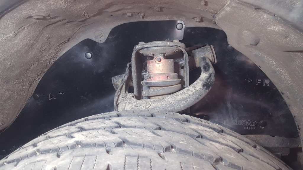 Комплект посиленого брудозахисту моторного відсіку з набором кліпс для Toyota FJ Cruiser (2005+)