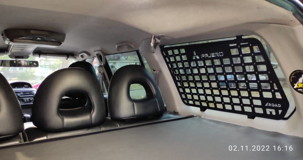 Модульна система зберігання Molle (Молле) для вікон багажника Mitsubishi Pajero Sport 1