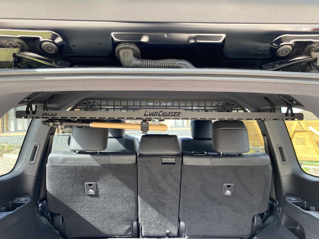 Полиця під стелю в багажник Toyota Land Cruiser 300