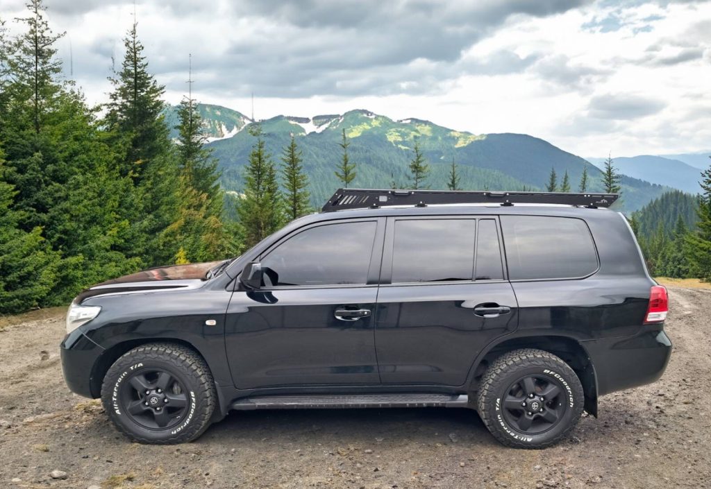 Експедиційний багажник на Toyota Land Cruiser 200
