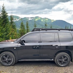 Експедиційний багажник на Toyota Land Cruiser 200