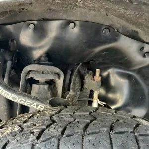 Комплект посиленого брудозахисту моторного відсіку з набором кліпс для Toyota Land Cruiser 100