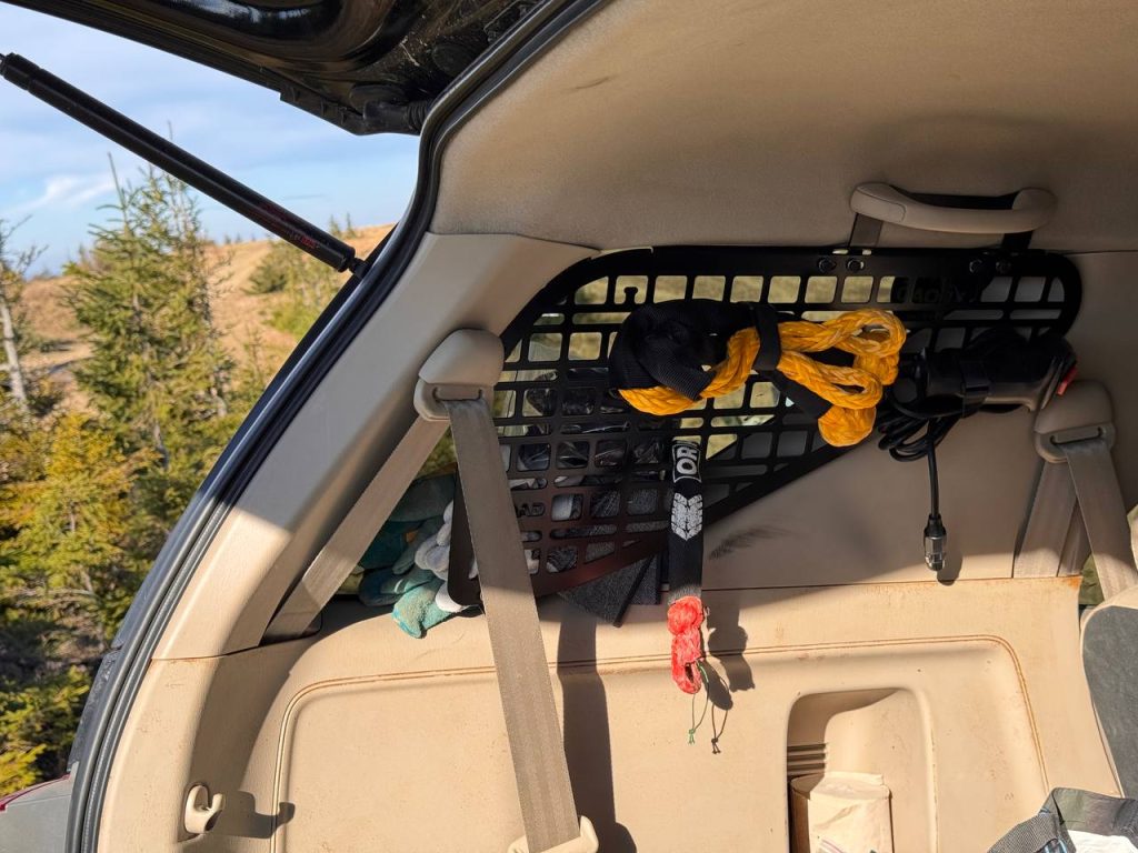 Модульна система зберігання Molle (Молле) для вікон багажника Toyota Fortuner G1 (2005-2015)