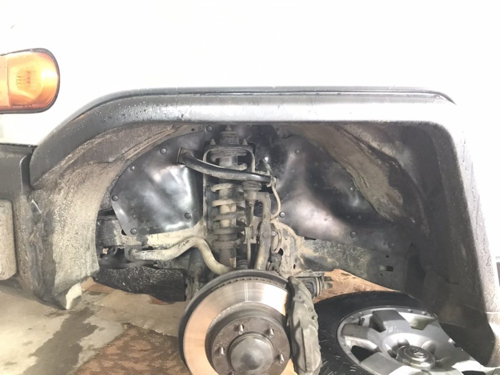 Комплект посиленого брудозахисту моторного відсіку з набором кліпс для Toyota FJ Cruiser (2005+)