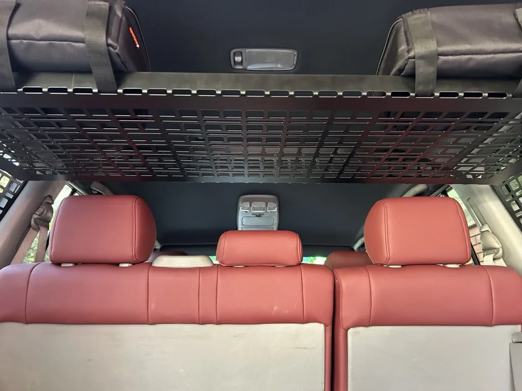 Полиця під стелю в багажник Toyota Land Cruiser 100