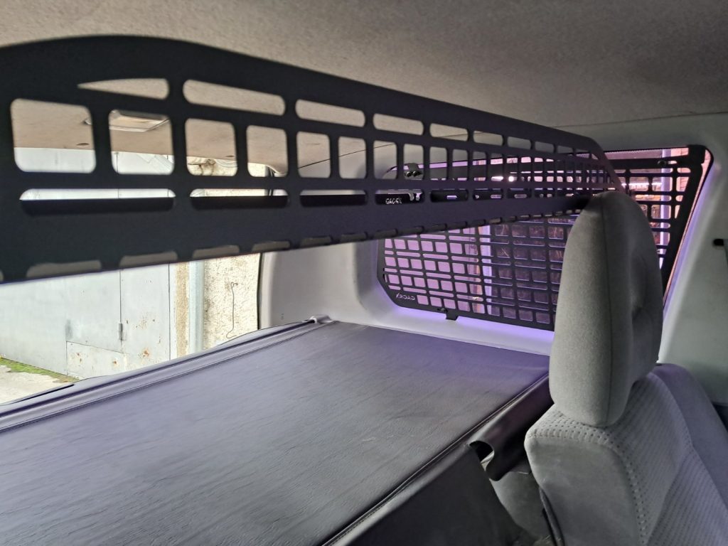 Модульна система зберігання Molle (Молле) для вікон багажника Mitsubishi Pajero Sport 1