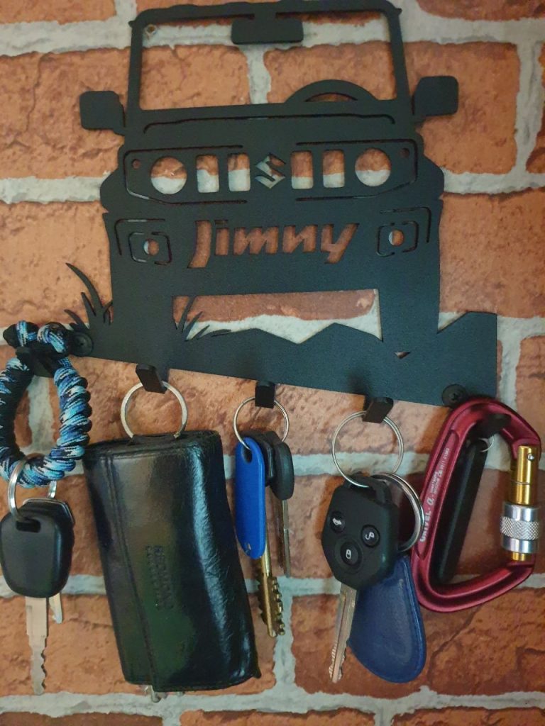 Ключниця настінна / Гачки для одягу – Suzuki Jimny