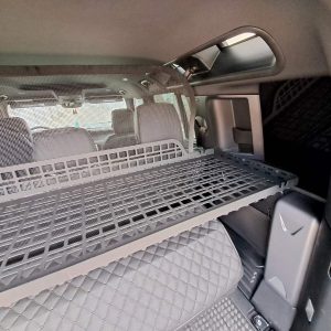 Полиця в багажник Land Rover Defender L663