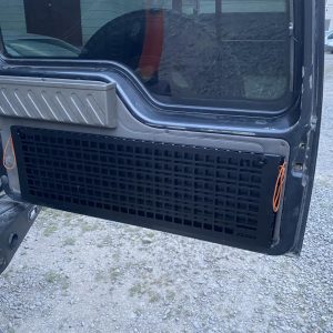 Відкидний стіл на двері багажника Land Rover Discovery 1 / 2