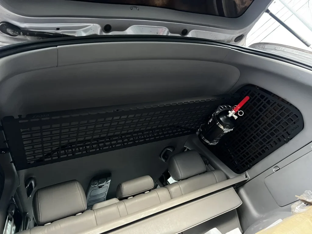 Модульна система зберігання Molle (Молле) для вікон багажника Lexus LX470 (TLC100)