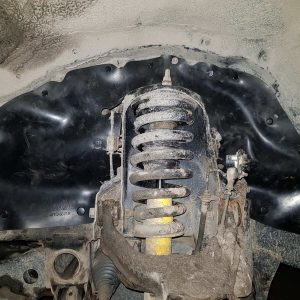 Комплект посиленого брудозахисту моторного відсіку з набором кліпс для Mitsubishi Pajero Sport G2 (2008-2014)