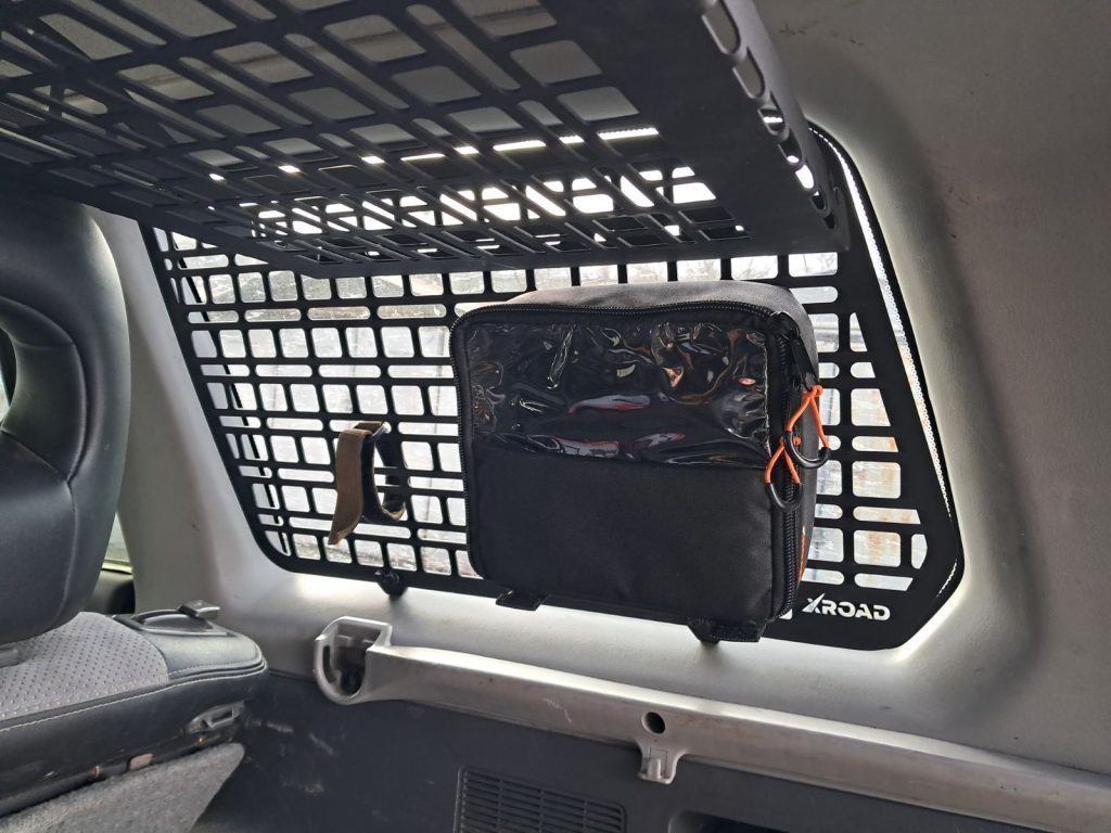 Модульна система зберігання Molle (Молле) для вікон багажника Mitsubishi Pajero Sport 1