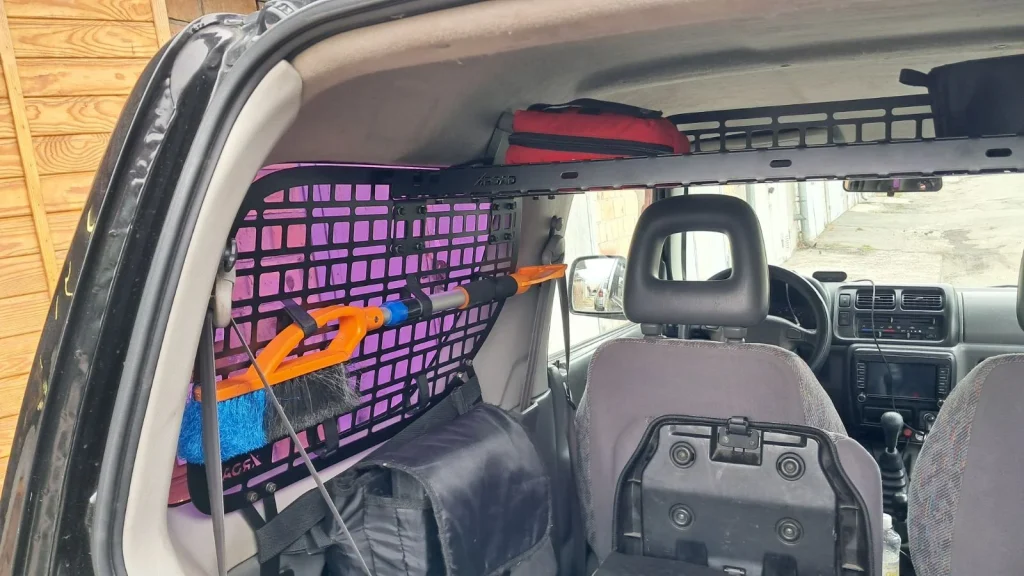 Полиця під стелю в багажник Suzuki Jimny JB23/JB33/JB43/JB53 (1998-2018)