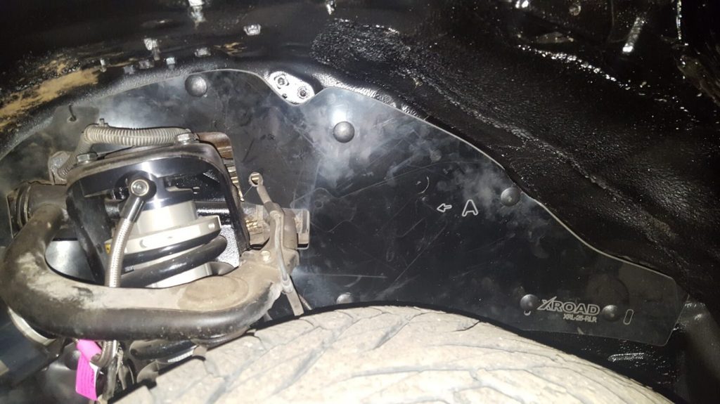 Комплект посиленого брудозахисту моторного відсіку з набором кліпс для Toyota Land Cruiser Prado 120