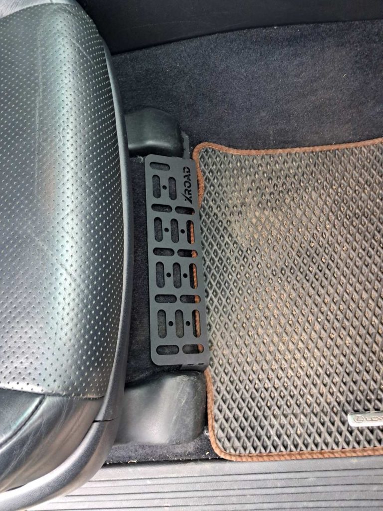 Молле панель під переднє сидіння Toyota / Lexus