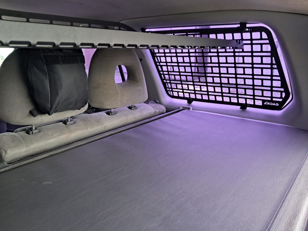 Модульна система зберігання Molle (Молле) для вікон багажника Mitsubishi Pajero Sport 1