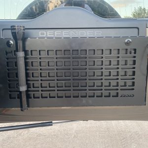 Відкидний стіл на двері багажника Land Rover Defender L663