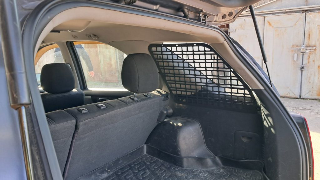 Модульна система зберігання Molle (Молле) для вікон багажника Kia Sorento BL (2002-2009)