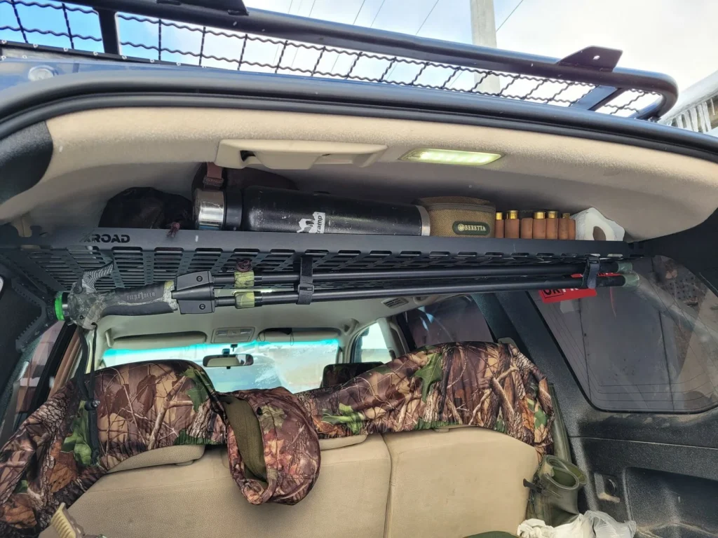 Полиця під стелю в багажник для Toyota Land Cruiser Prado 120