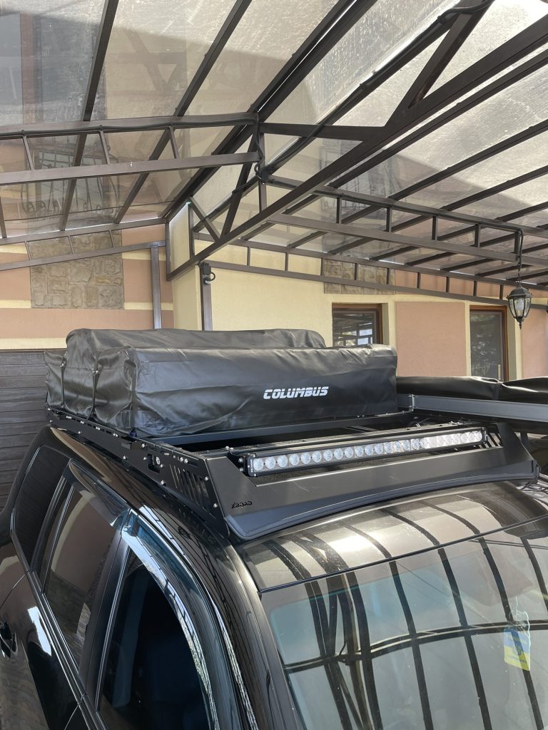 Експедиційний багажник на Toyota Land Cruiser 200