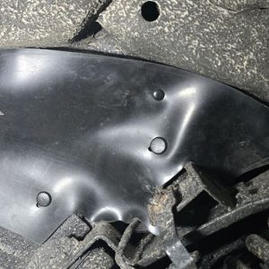 Комплект посиленого брудозахисту моторного відсіку з набором кліпс для Mitsubishi Pajero Sport G3 (2014-т.ч.)