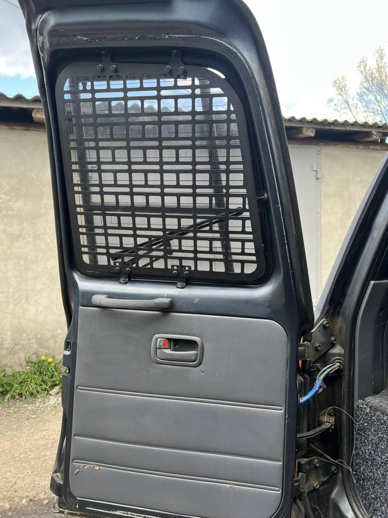Модульна система зберігання Molle (Молле) для дверей багажника Toyota Land Cruiser 80