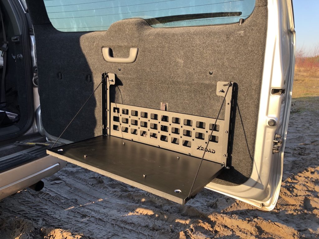 Відкидний стіл на двері багажника Toyota Land Cruiser Prado 120/Lexus GX 470, короткий