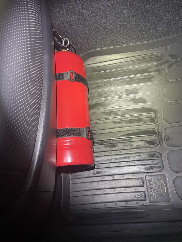 Молле панель під переднє сидіння Toyota / Lexus