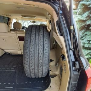 Кронштейн запасного колеса в багажник Lexus LX570