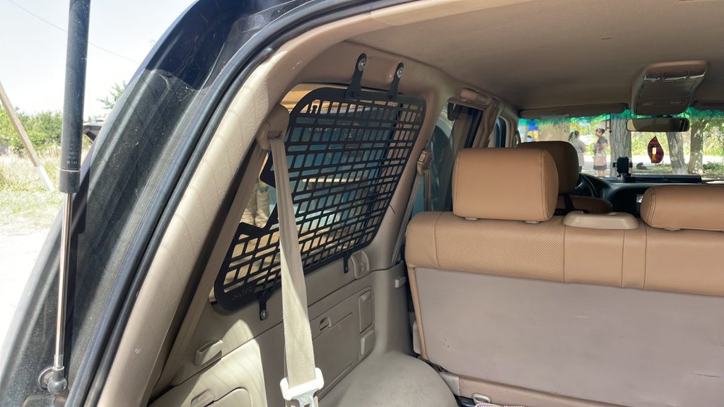Модульна система зберігання Molle (Молле) для вікон багажника Toyota Land Cruiser 100