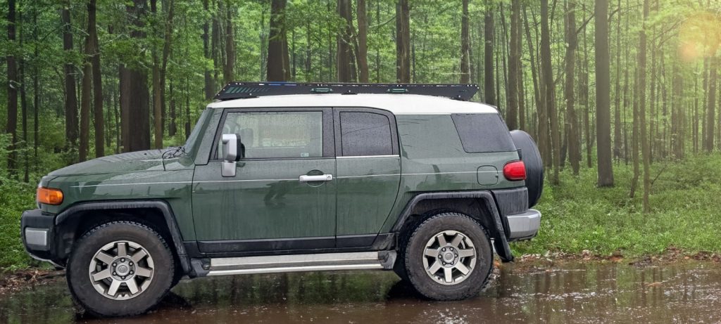 Експедиційний багажник на Toyota FJ Cruiser