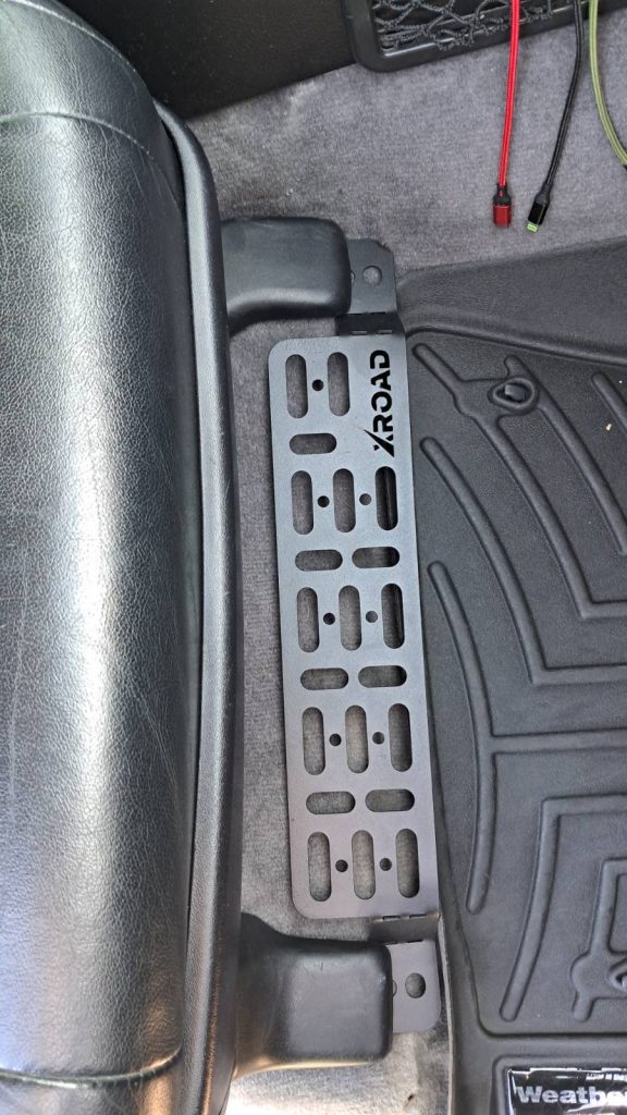 Молле панель під переднє сидіння Toyota Land Cruiser 100