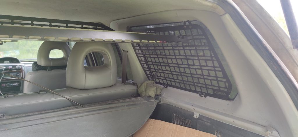 Модульна система зберігання Molle (Молле) для вікон багажника Mitsubishi Pajero Sport 1