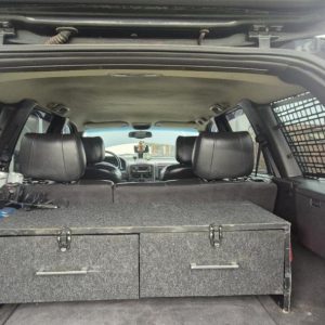 Модульна система зберігання Molle (Молле) для вікон багажника Jeep Grand Cherokee WJ