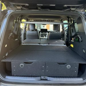 Полиця під стелю в багажник Toyota Land Cruiser 300