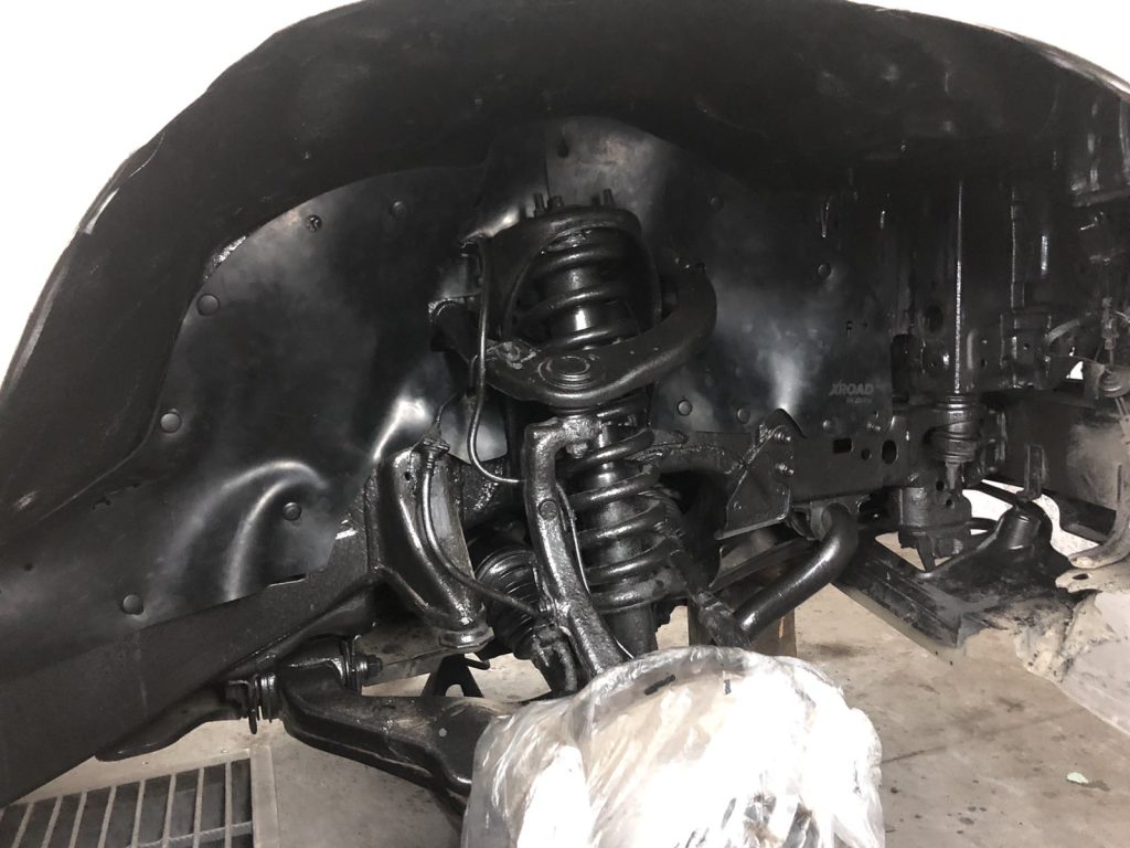 Комплект посиленого брудозахисту моторного відсіку з набором кліпс для Lexus LX 200 (2008-т.ч.)