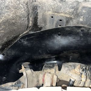 Комплект посиленого брудозахисту моторного відсіку з набором кліпс для Nissan NP300/Navara (1997-2004)