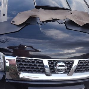 Комплект посиленого брудозахисту моторного відсіку з набором кліпс для Nissan NP300/Navara (1997-2004)