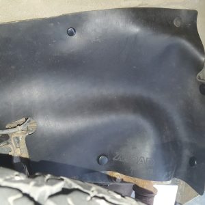 Комплект посиленого брудозахисту моторного відсіку з набором кліпс для Nissan NP300/Navara (1997-2004)