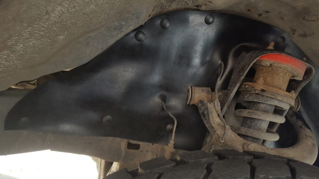 Комплект посиленого брудозахисту моторного відсіку з набором кліпс для Toyota Hilux G7 (2004-2014)