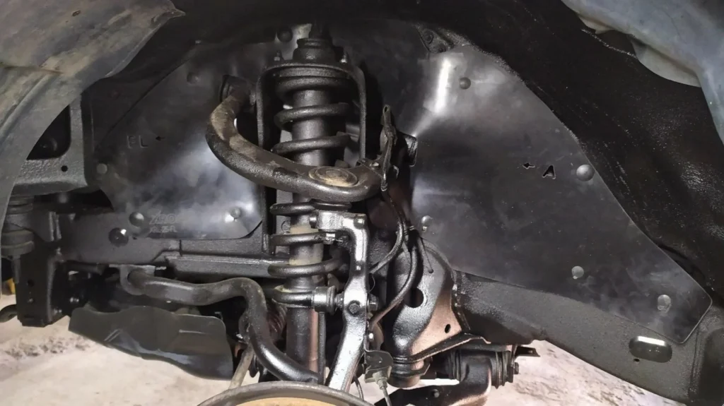 Комплект посиленого брудозахисту моторного відсіку з набором кліпс для Toyota 4Runner G5 280 (2009-т.ч.)